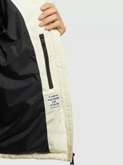 Khujo Jacke 'Esila' -Khujo Verkaufsshop 34fe0ad01f37f4bbb715cf13633848a9